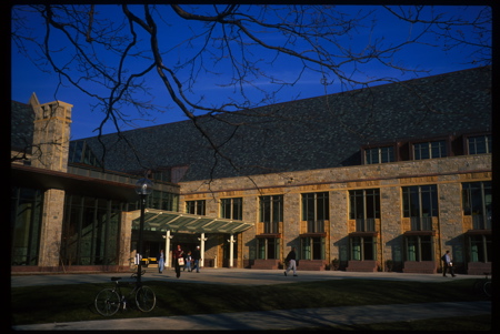 buntrock exterior plaza