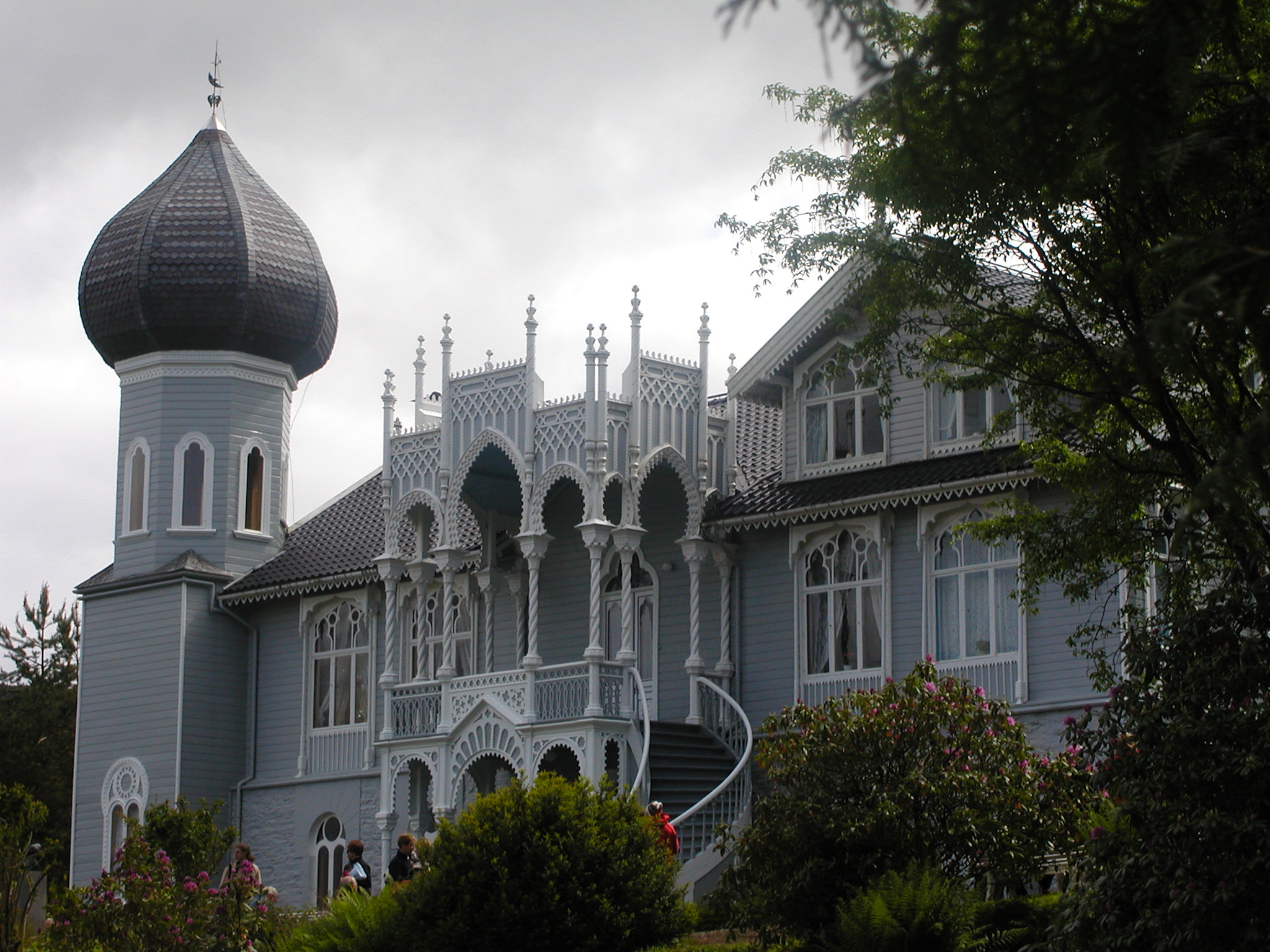 Full view of house