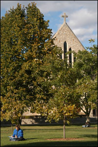 Student studying by Boe Chapel