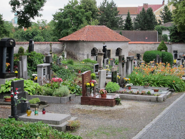 OssuaryBoneChurch1179