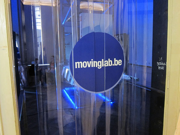 BelgianExhibit_Moving#0002