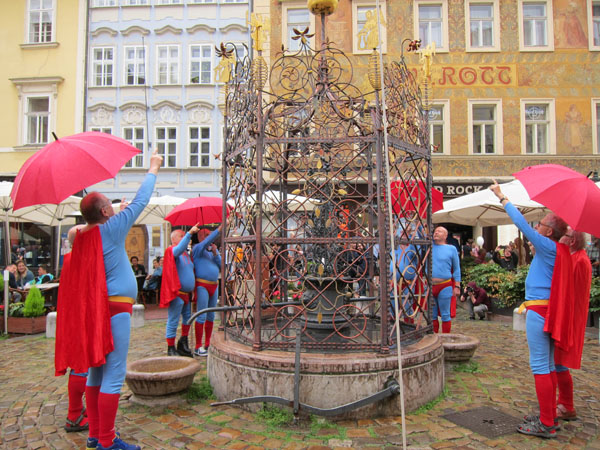 SupermanTribesOldGuys_4142