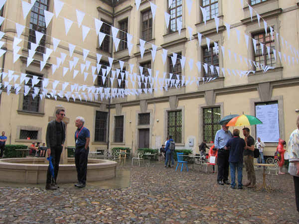 Clam-GallasPalace_2273