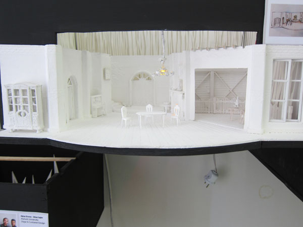 TurkeyStudentExhibit_3683