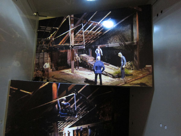 USA_StudentExhibit_3535