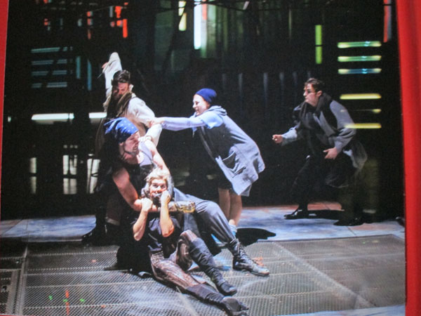 USA_StudentExhibit_3550