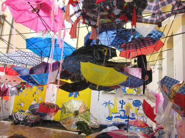 PQ_ChildrenExhibit_3499