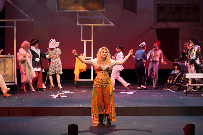 10 Act2 SkinofOurTeeth-1572