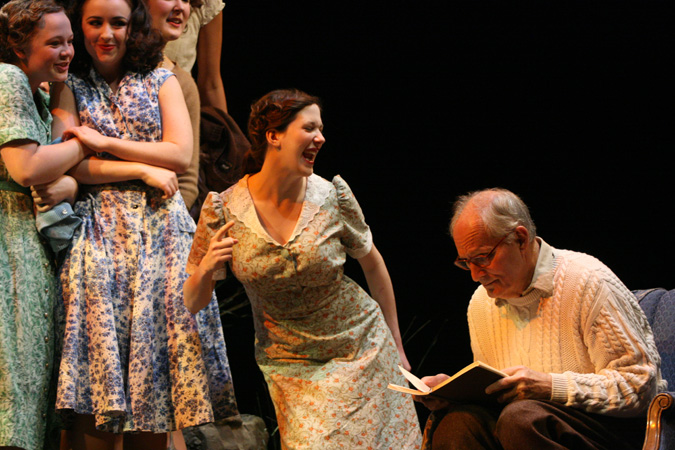 UMW 2011 TFE Photogra#44BBA